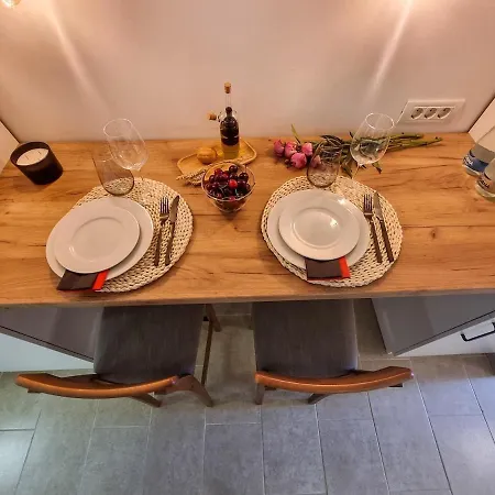 Center - Calea Victoriei Apartment